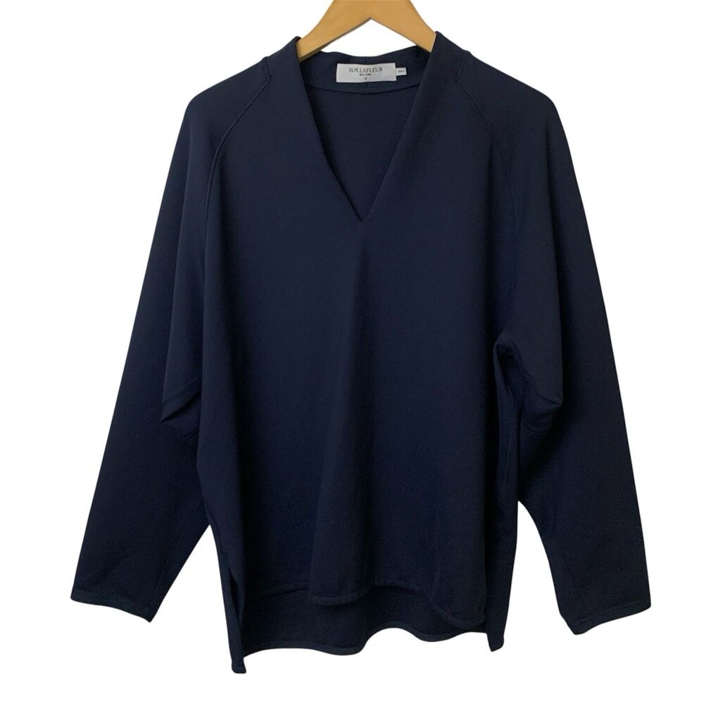 M.M.LaFleur The Shawn Sweatshirt Light Scuba Space Blue Size M V-neck Stretch